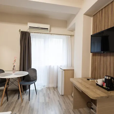 Bonjour Aparthotel